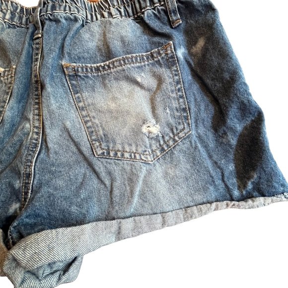Vanilla Star Junior Jean Shorts Mid Rise Distressed Size 9 Waist 30 - Picture 4 of 8